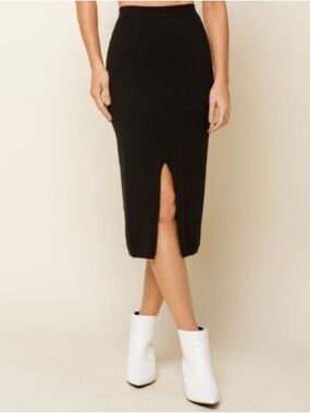 Aerie Elastic-Waist Pull-On Skirt Front Slit Ribbed Black Festival